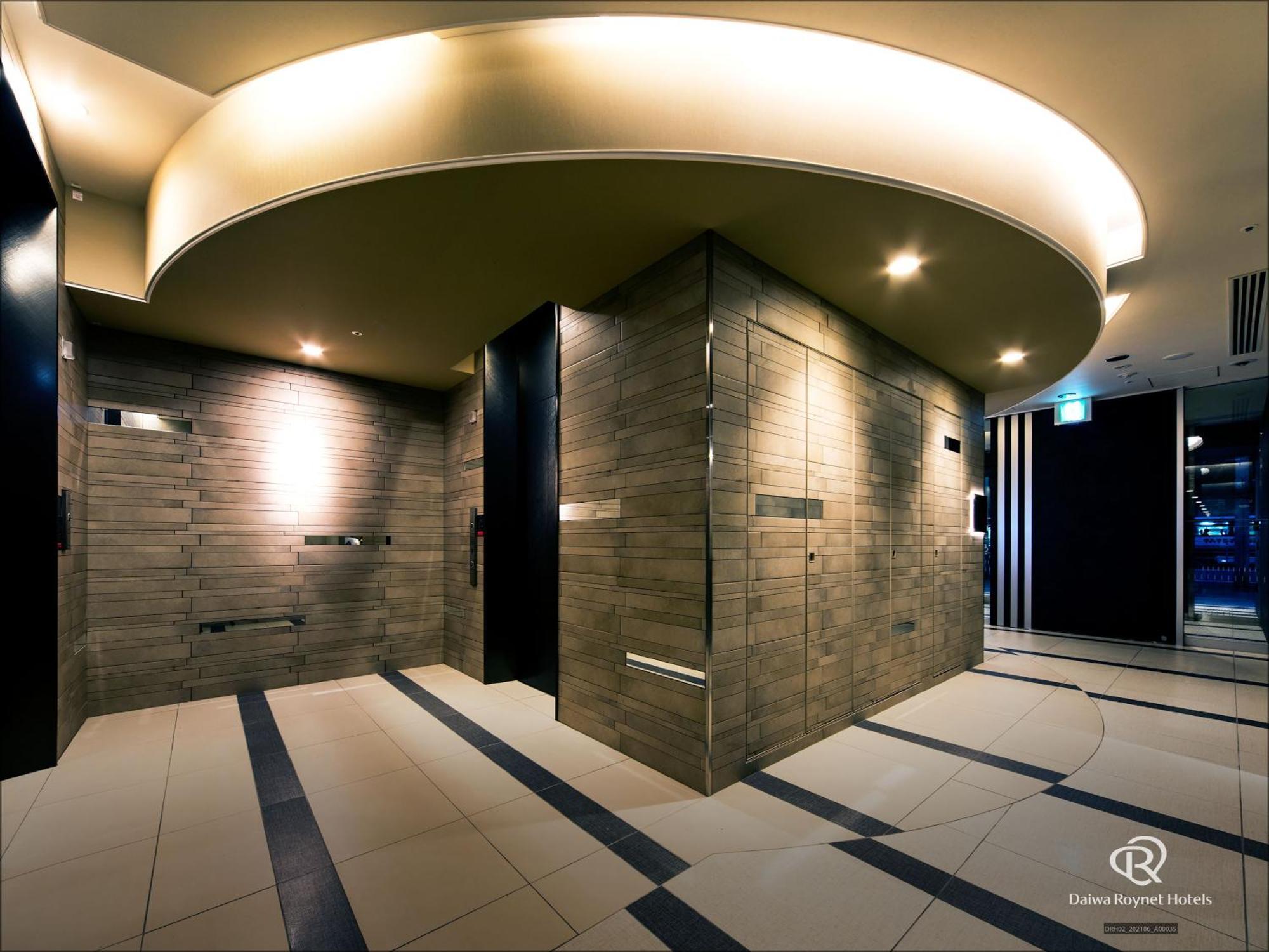 Daiwa Roynet Hotel Chiba Ekimae Buitenkant foto