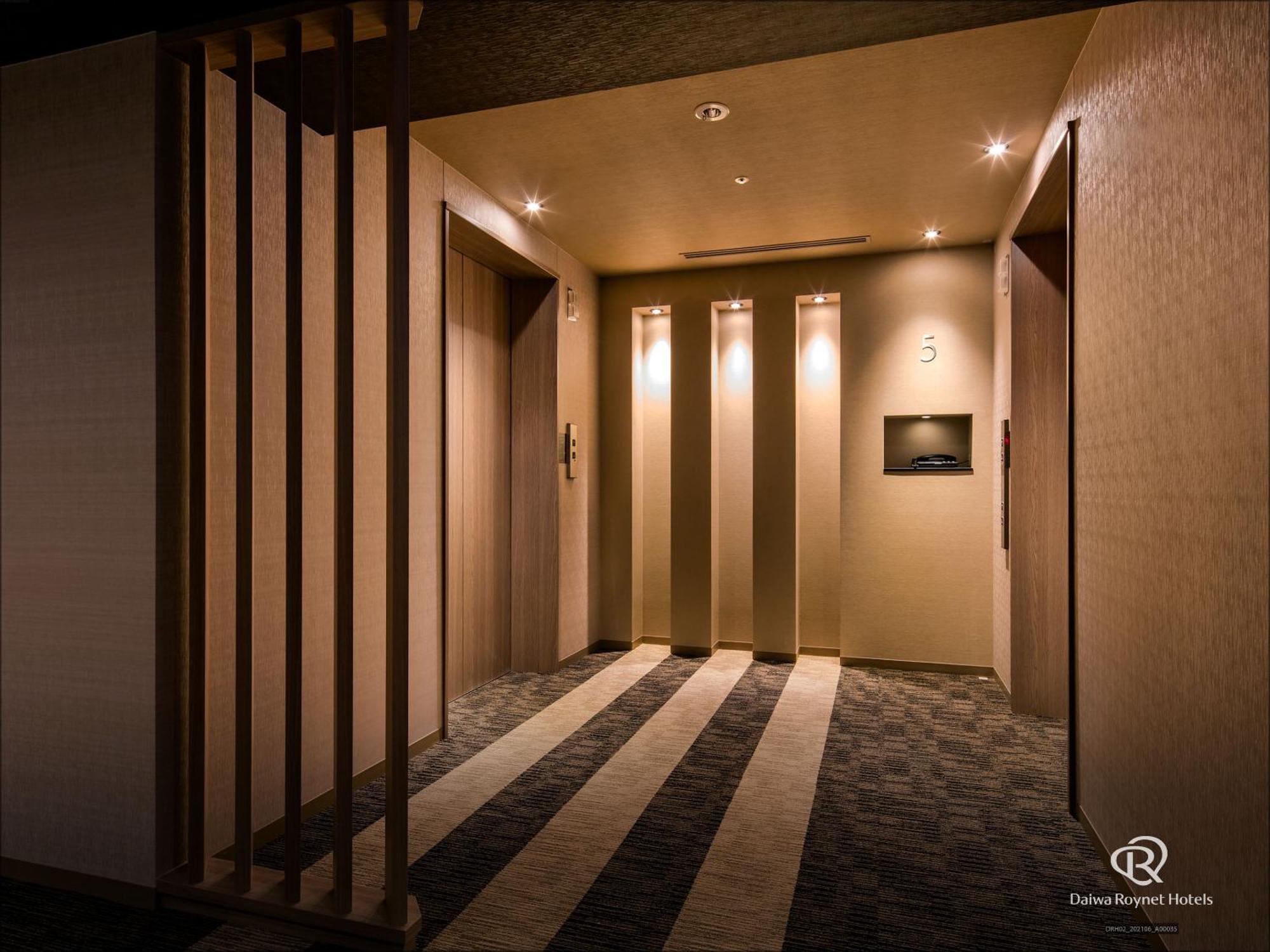 Daiwa Roynet Hotel Chiba Ekimae Buitenkant foto